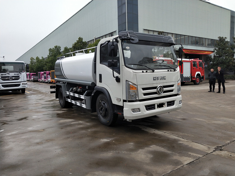 ��(gu��)���|�L(f��ng)10����ˮ܇(ch��),10������ˮ܇(ch��)