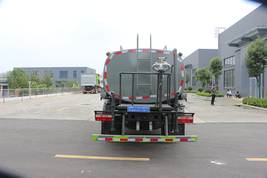 �|�L(f��ng)10����ˮ܇-�|�L(f��ng)10����ˮ܇�r��-����ӯͨ