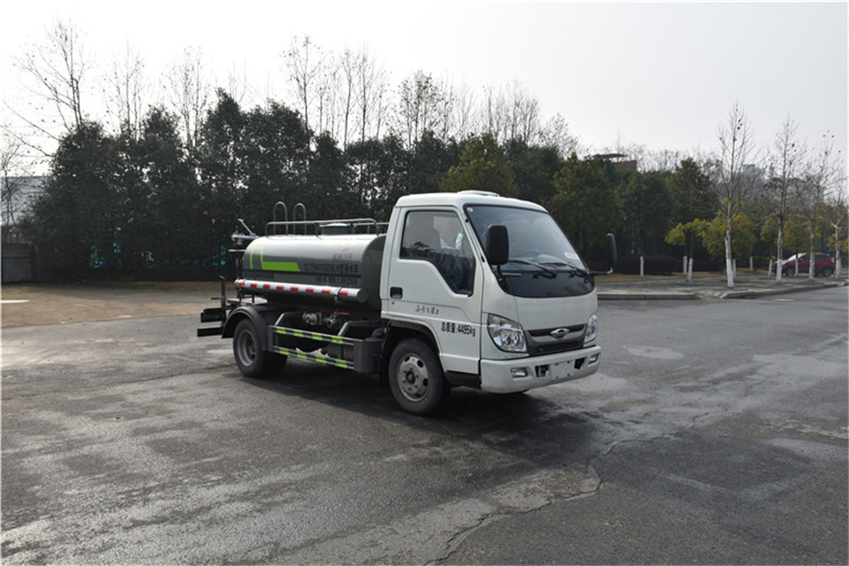 ����С�͞�ˮ܇-3����ˮ܇-С�͞�ˮ܇�S��ֱ�N-����ӯͨ