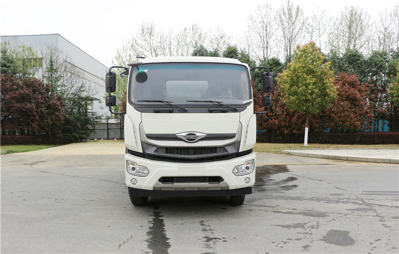 15噸灑水車(chē) 15噸灑水車(chē)