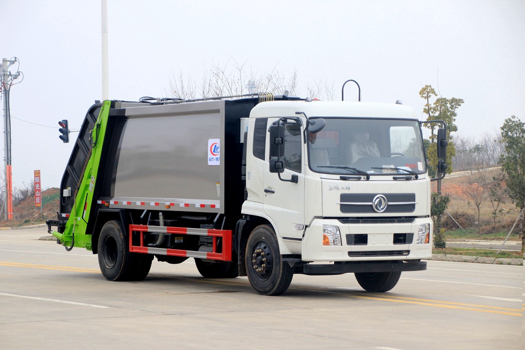 �|�L(f��ng)���\���sʽ����܇-�|�L(f��ng)12������܇�r���r-����ӯͨ����܇�S��ֱ�N