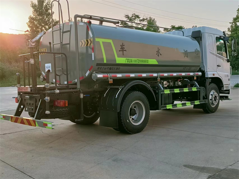 �|�L(f��ng)12����ˮ܇(ch��)-�|�L(f��ng)12��������ڞ�ˮ܇(ch��)-����ӯͨ